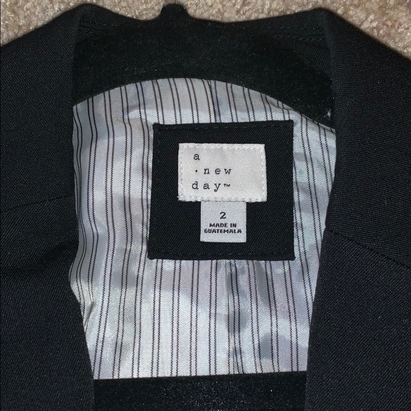 blazer - Picture 2 of 2